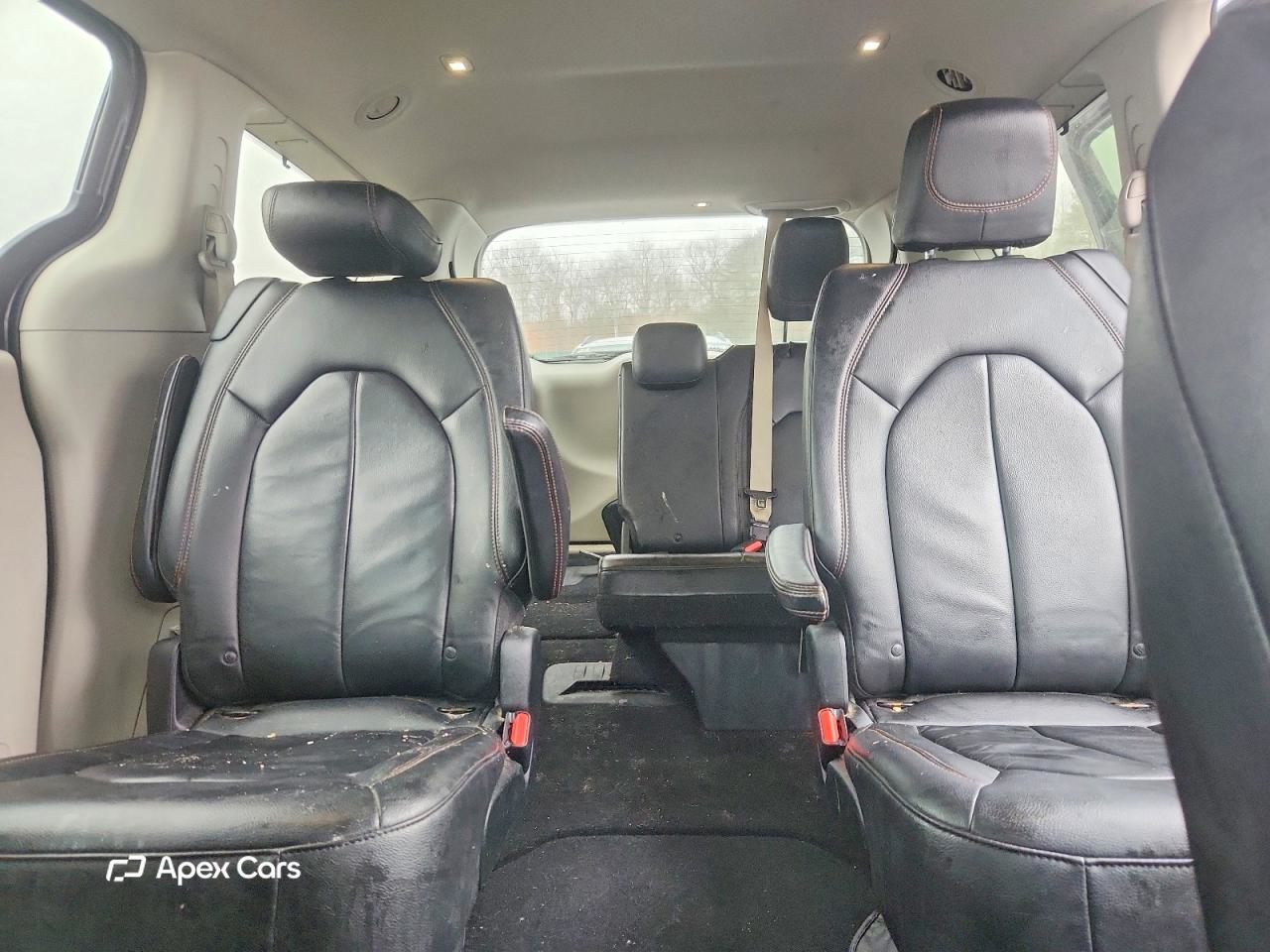 Chrysler Pacifica 2017