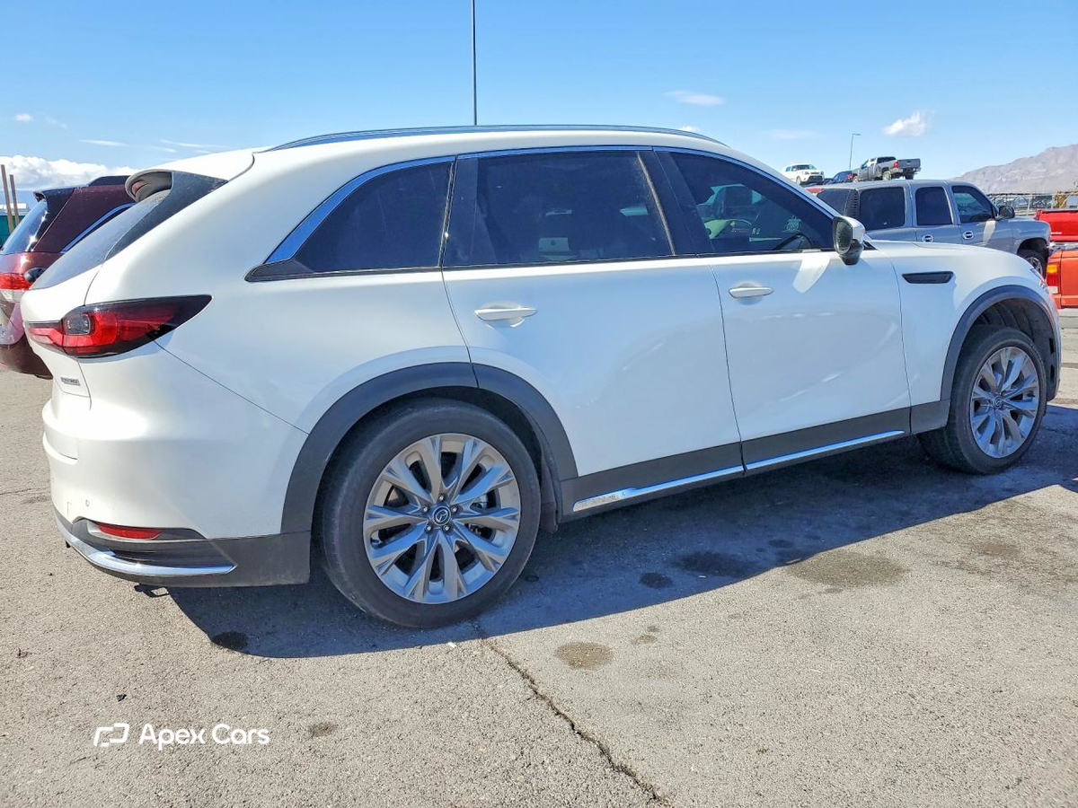 Mazda CX-90 2024