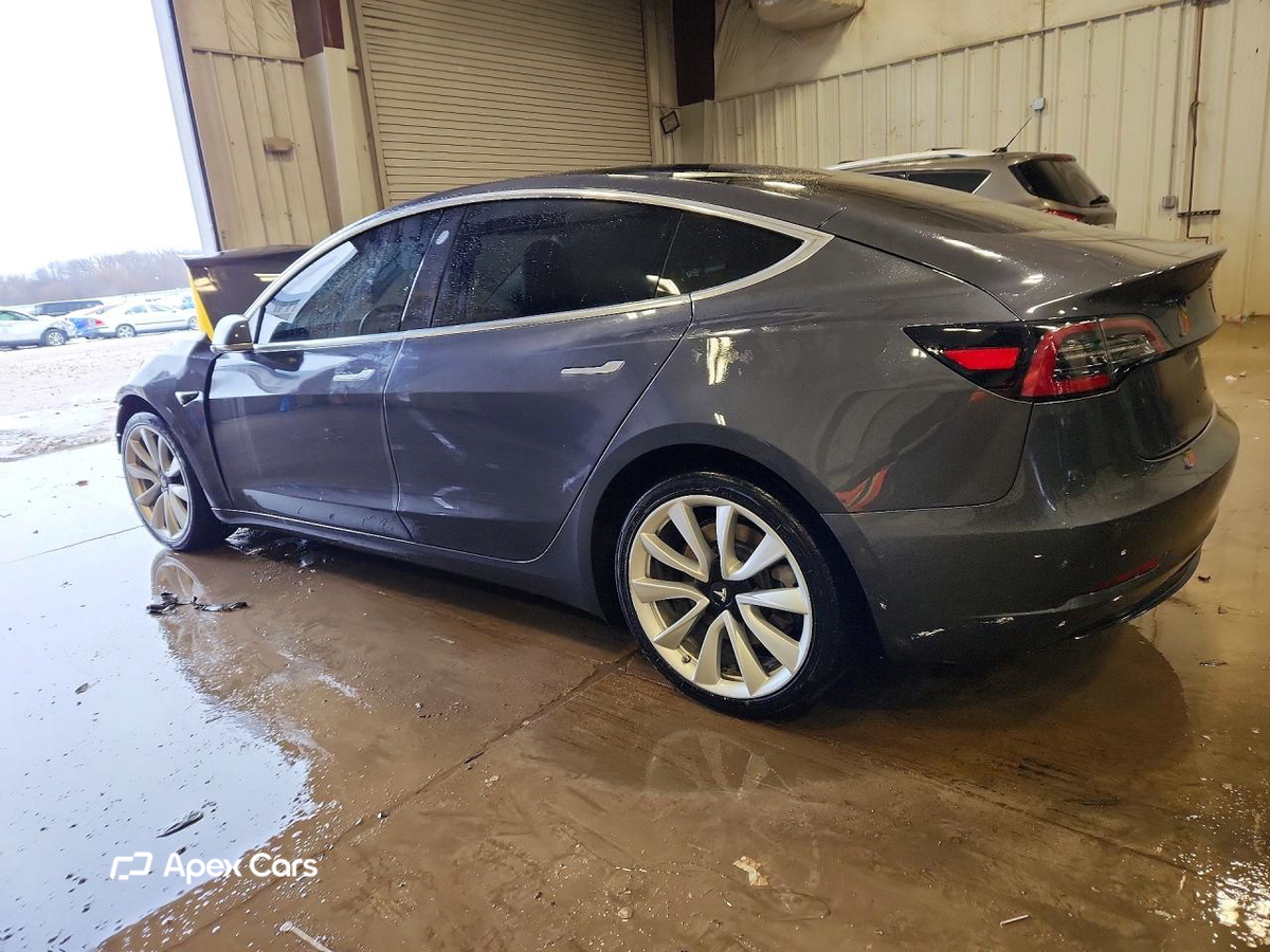 Tesla Model 3 2018
