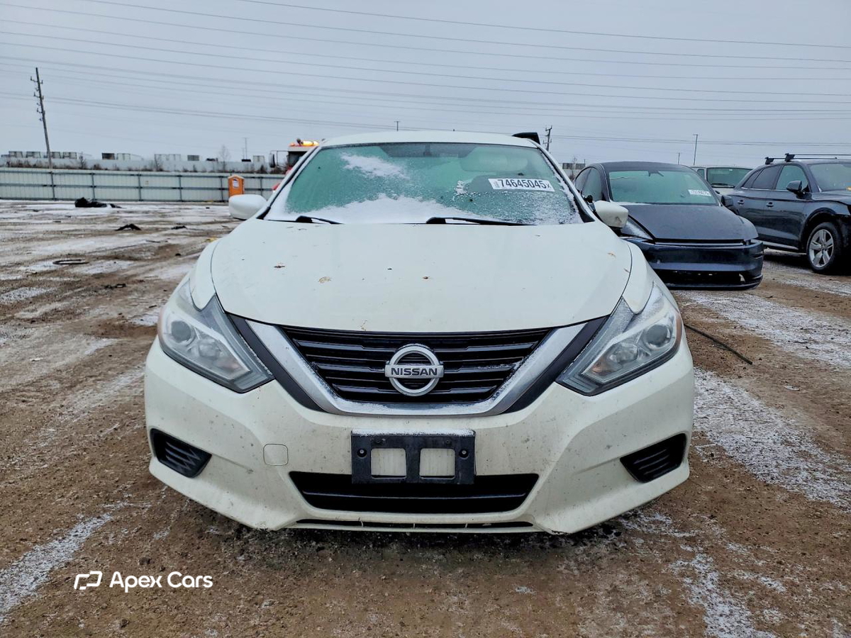 Nissan Altima 2018
