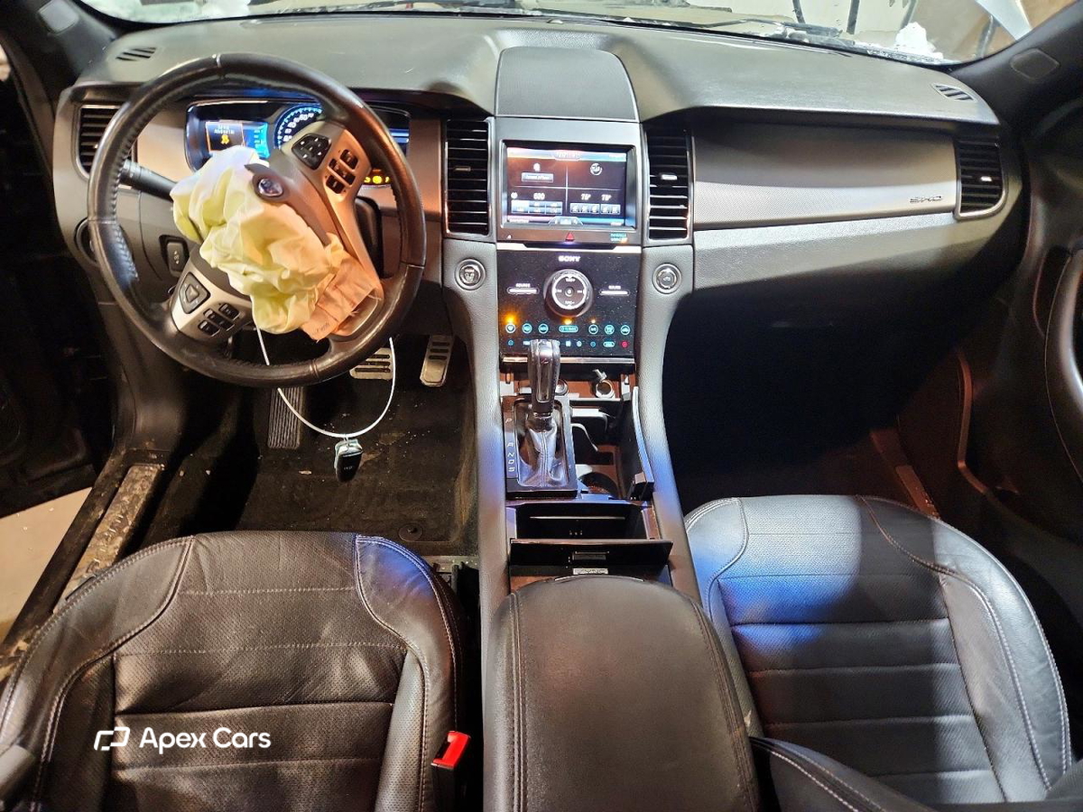 Ford Taurus 2015