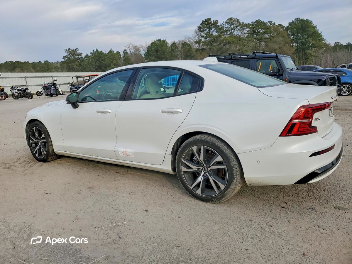 Volvo S60 2025