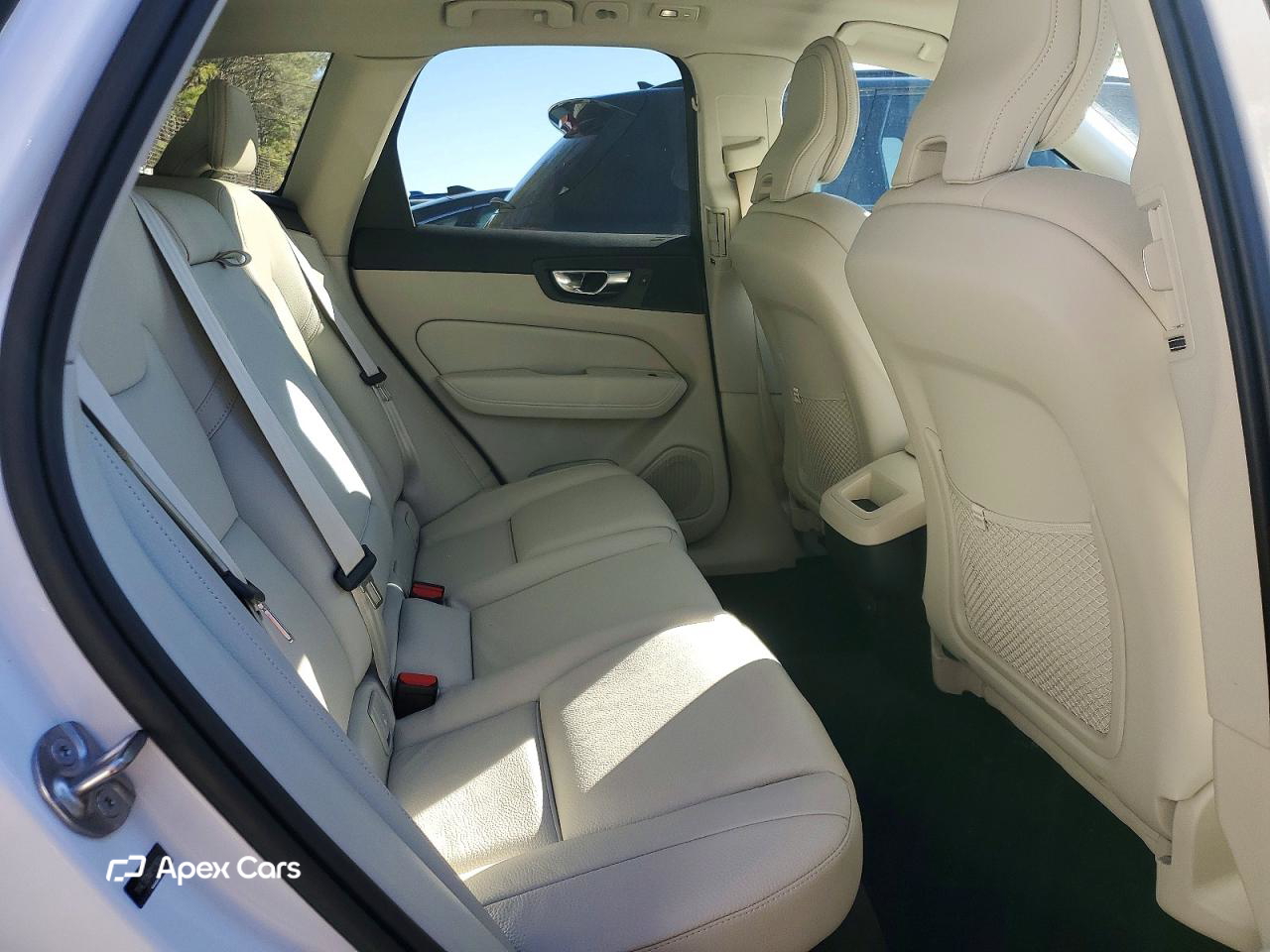 Volvo XC60 2023