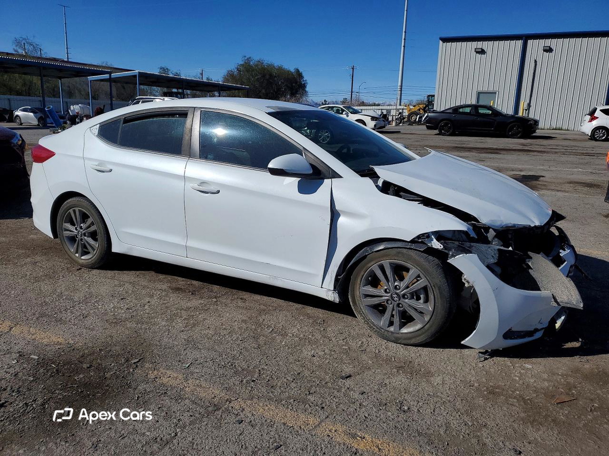 Elantra 2017