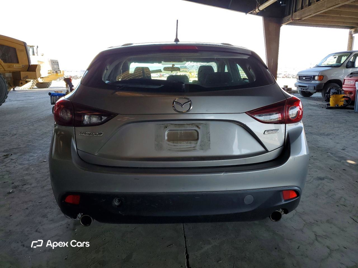 Mazda 3 2015