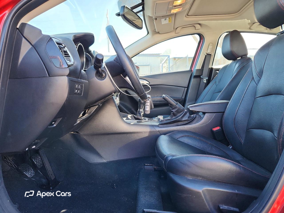 Mazda 3 2015