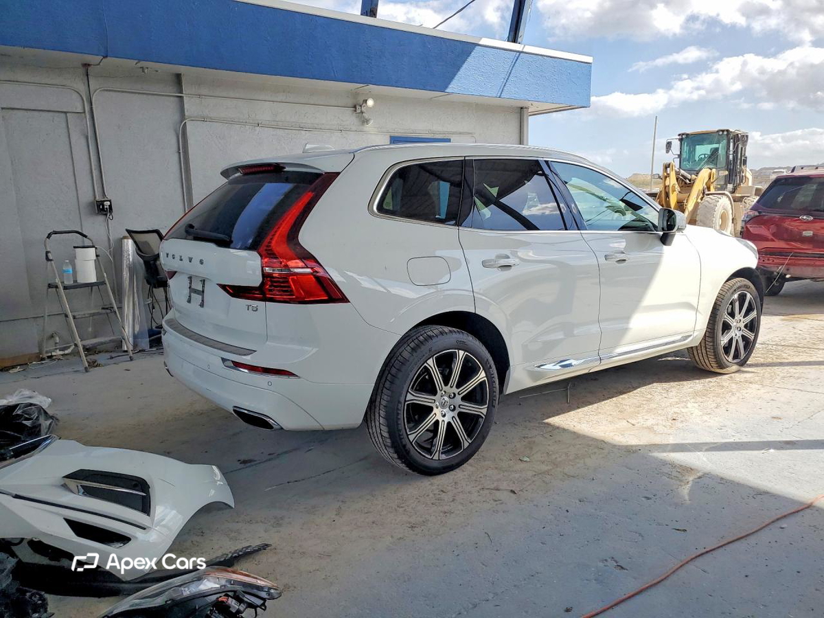 Volvo XC60 2021