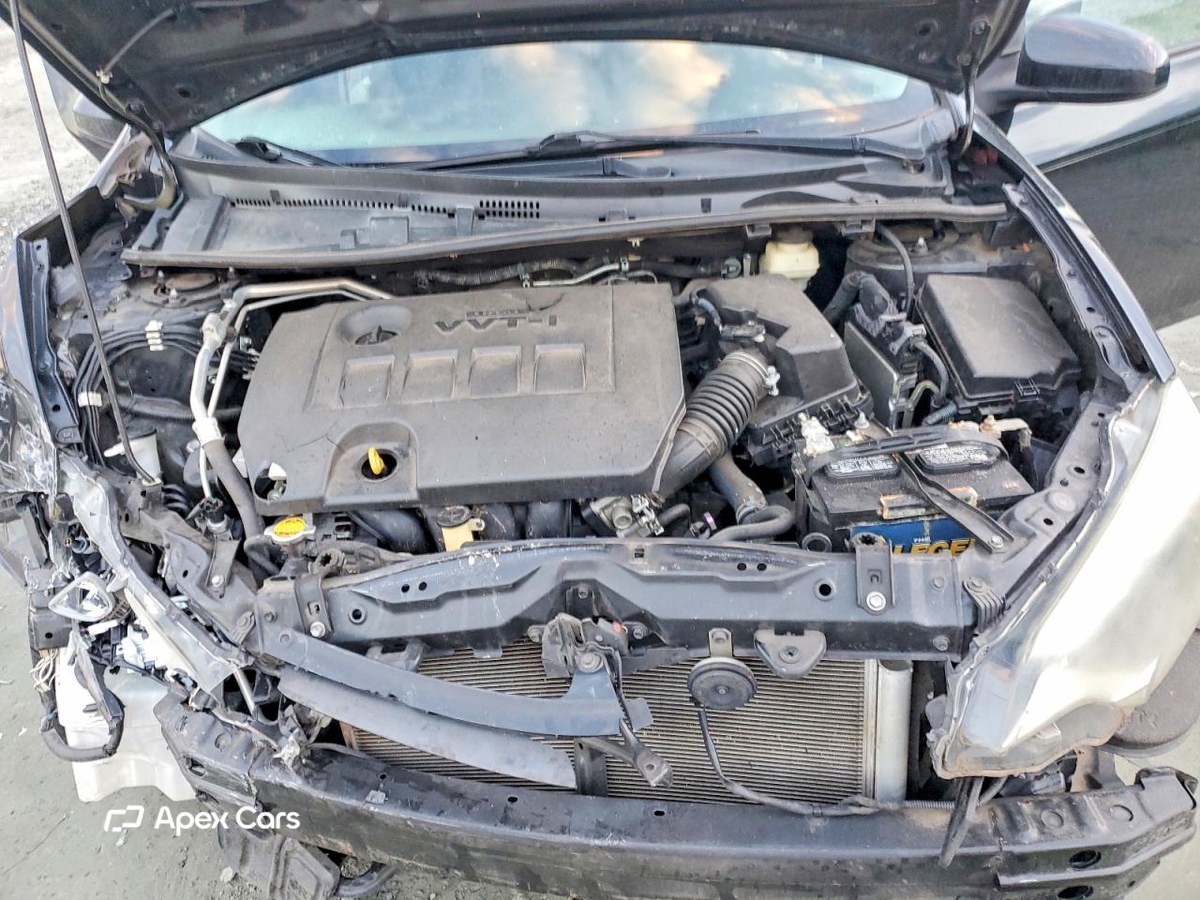 Toyota Corolla 2015