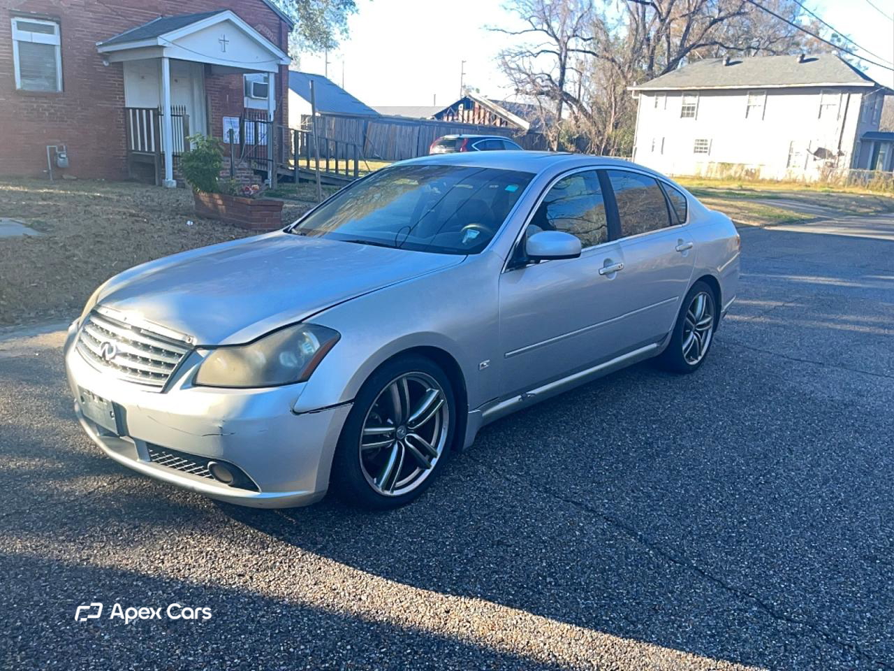Infiniti M 2006
