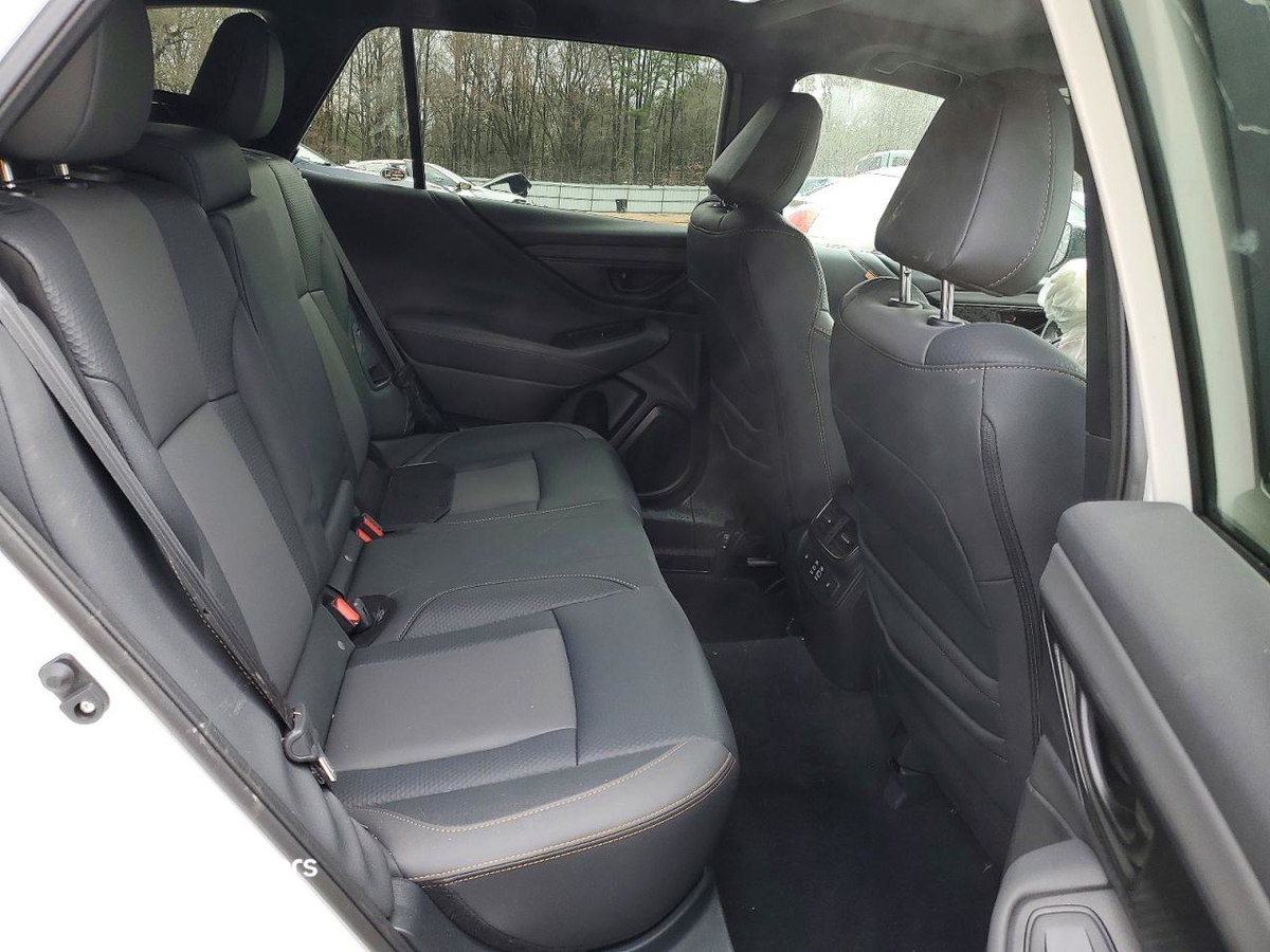 Subaru Outback 2023