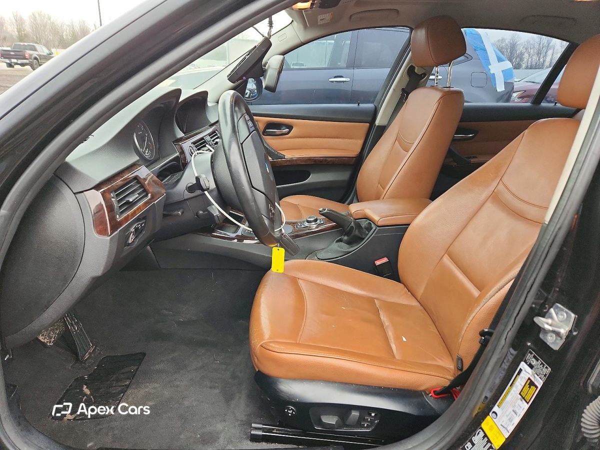 BMW Series 3 2011