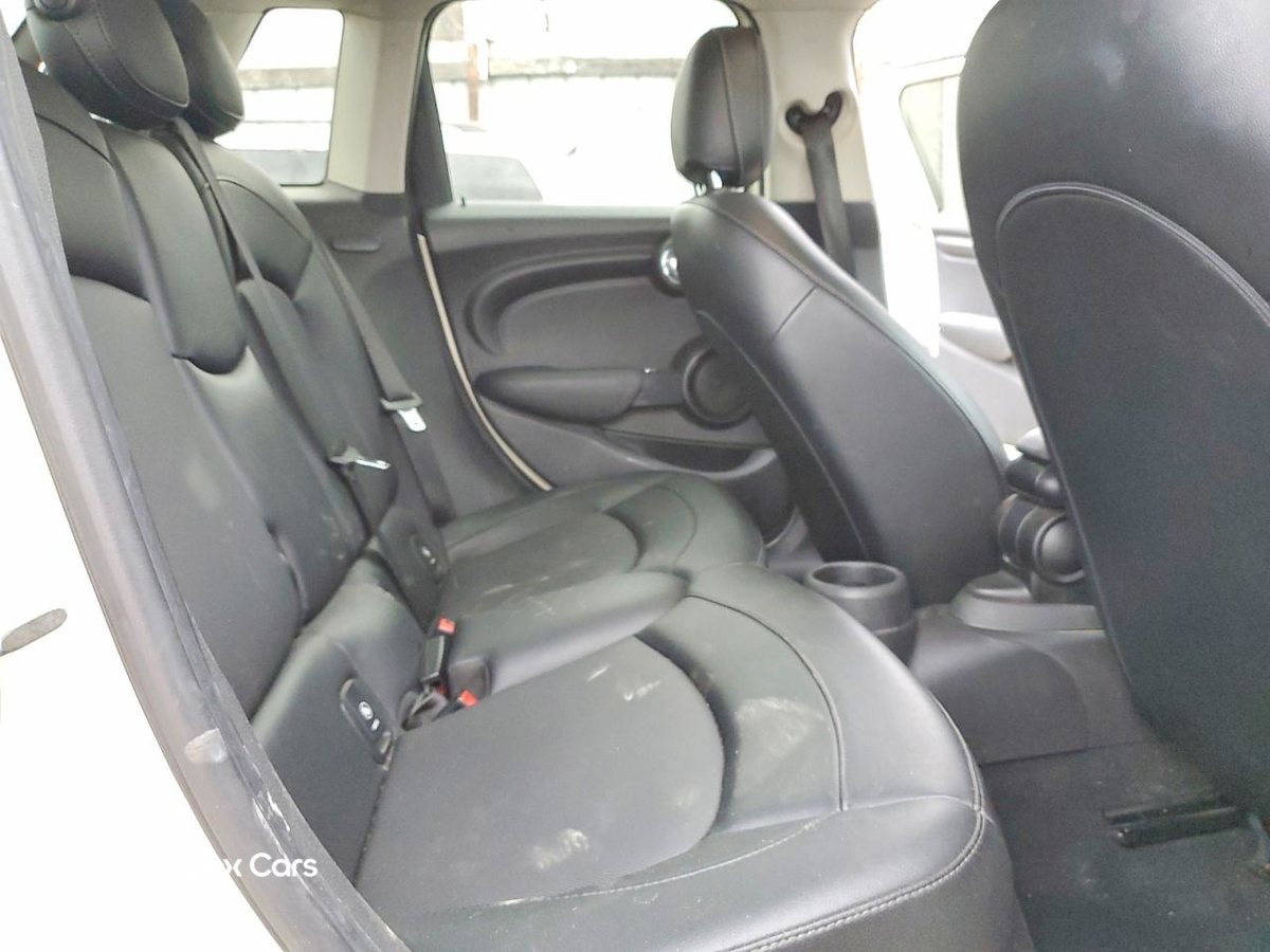 MINI Cooper 2018