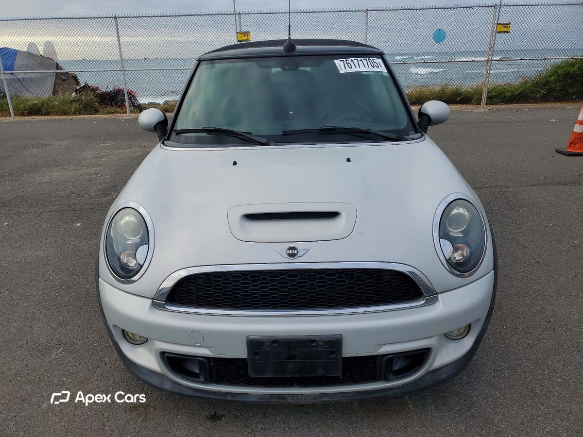 MINI Cooper 2015