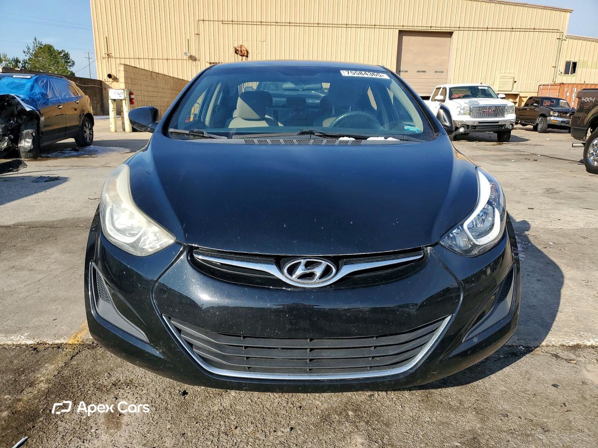 Hyundai Elantra 2016