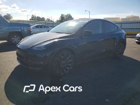Tesla Model Y 2021 - Image 1 of 13