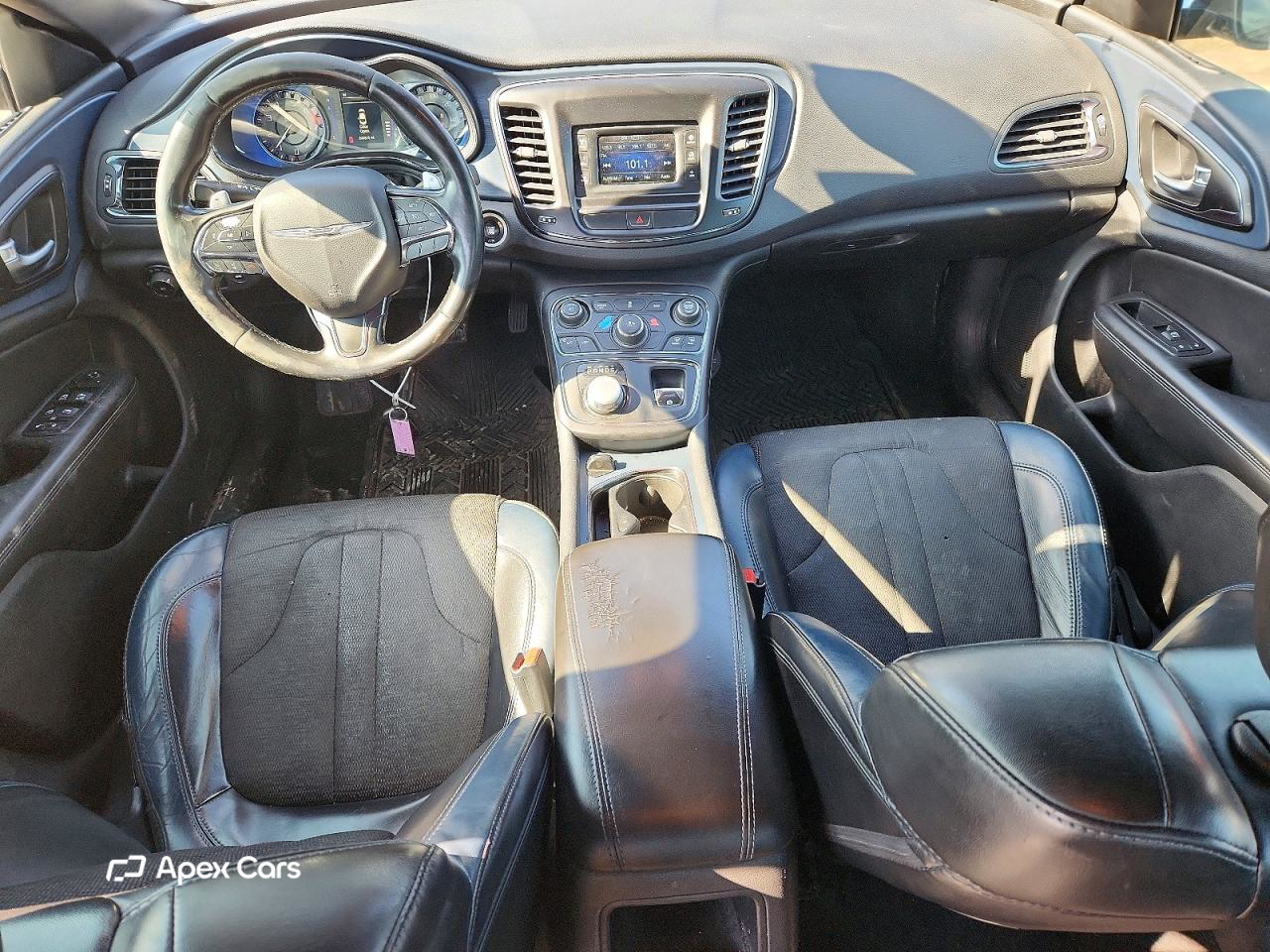 Chrysler 200 2016