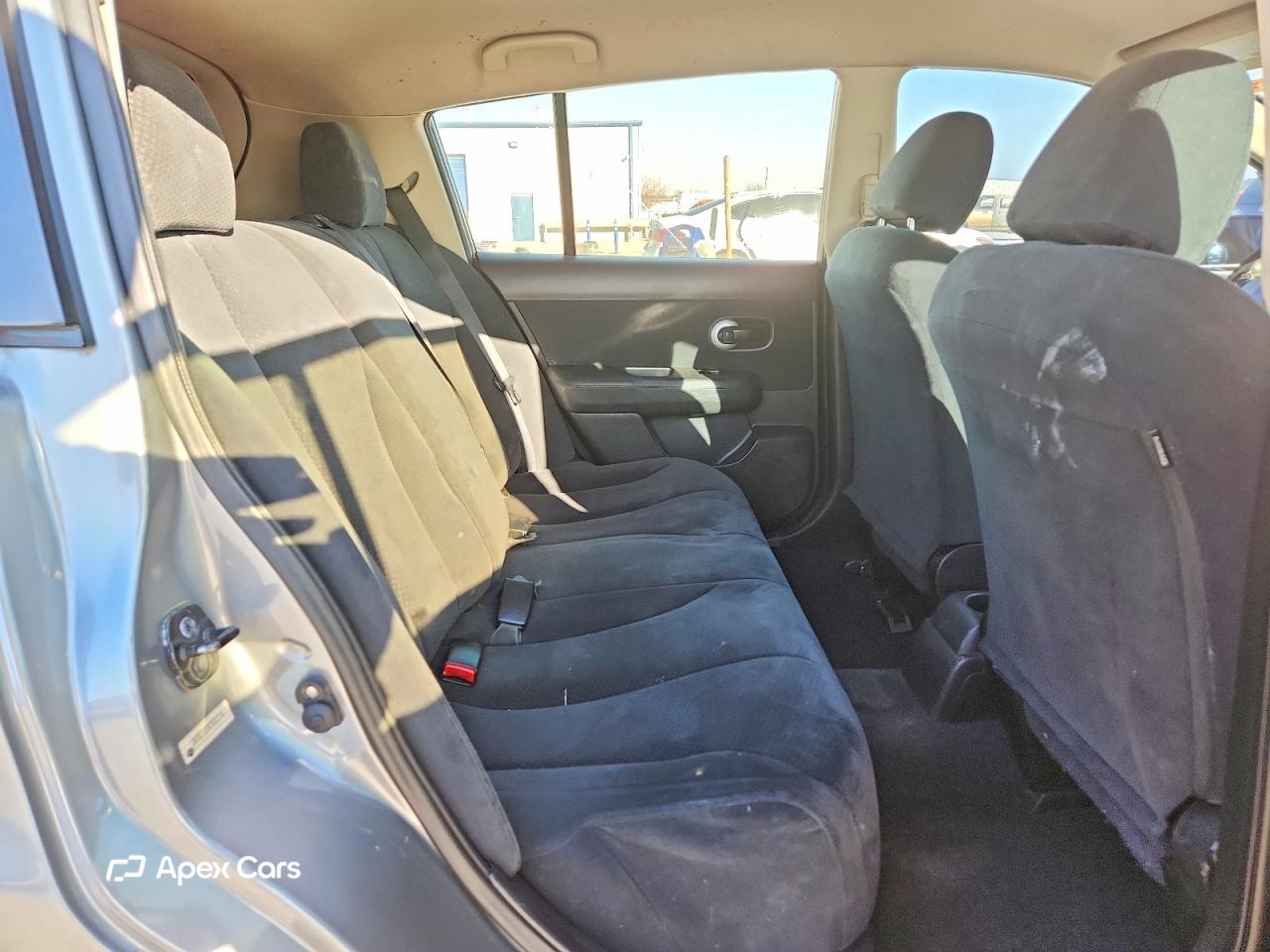 Nissan Versa 2012