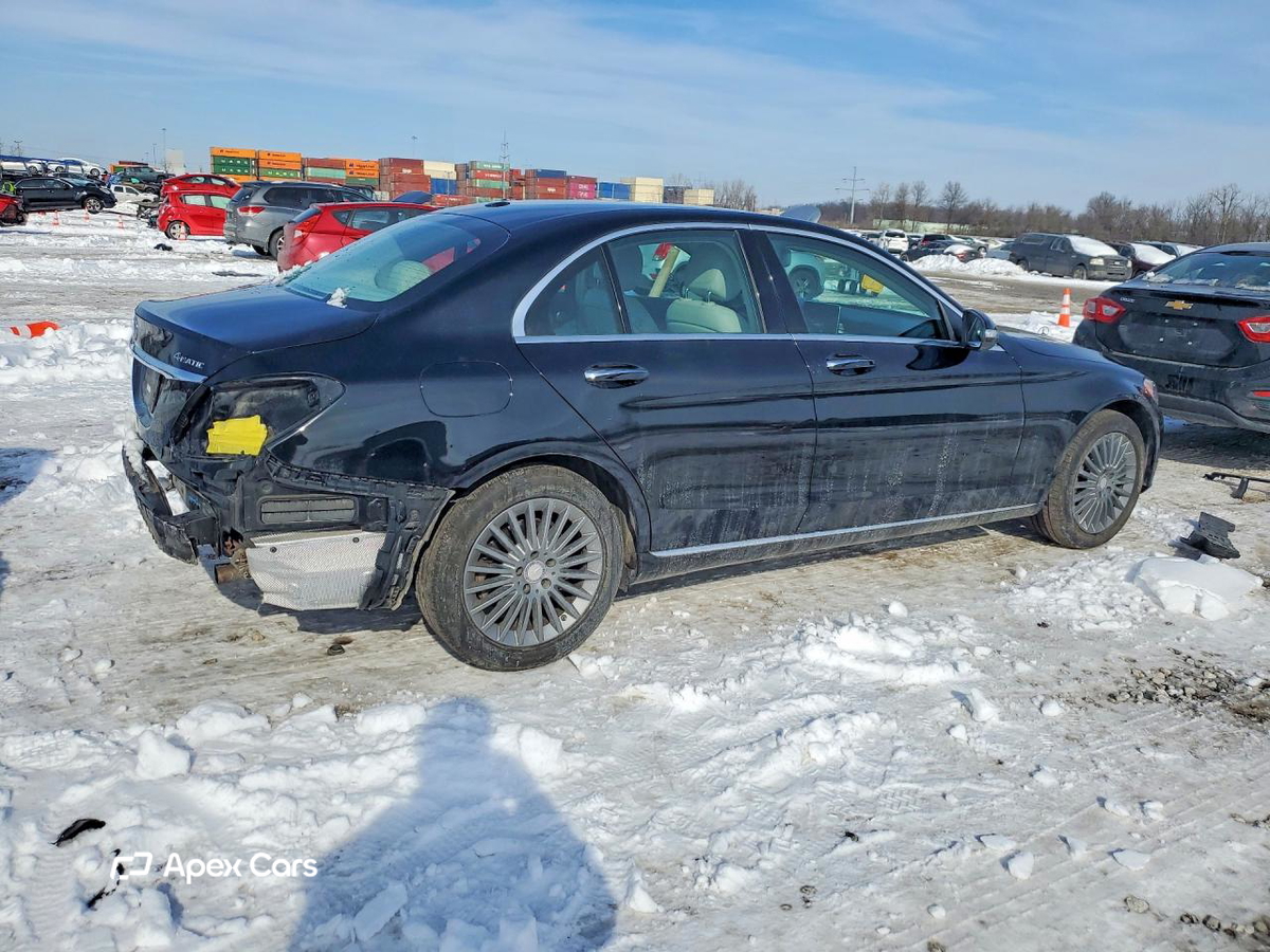 Mercedes-Benz  2015
