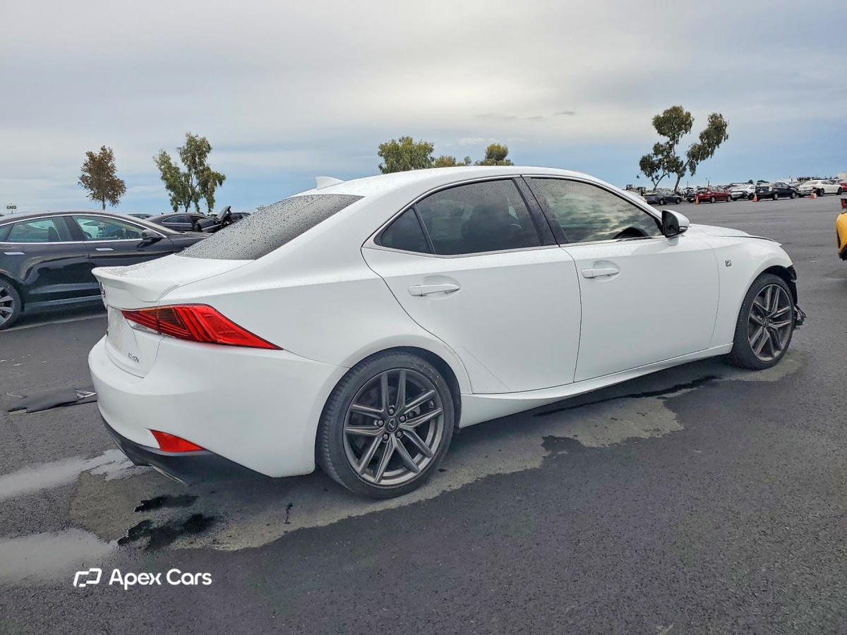 Lexus IS 2017