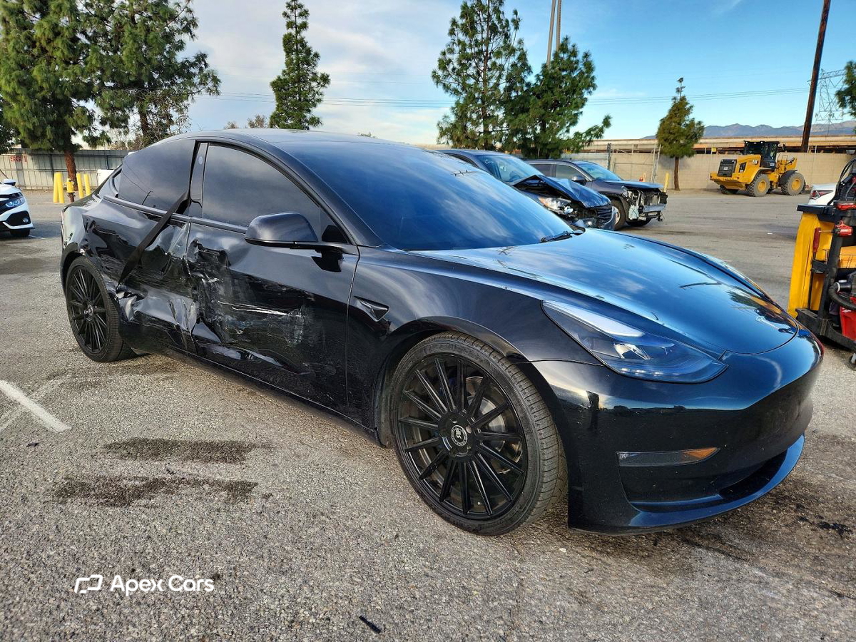 Tesla Model 3 2023