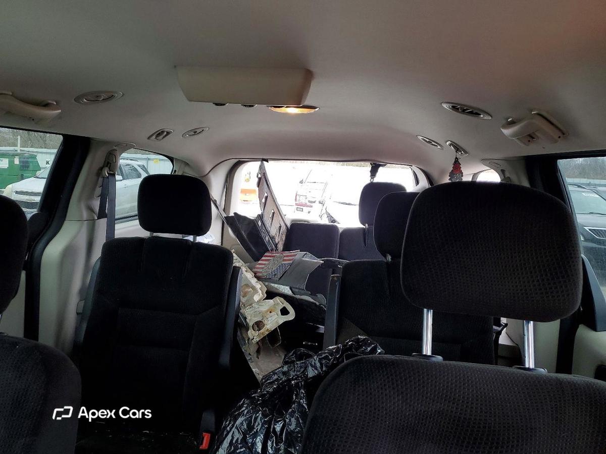 Dodge Caravan 2015