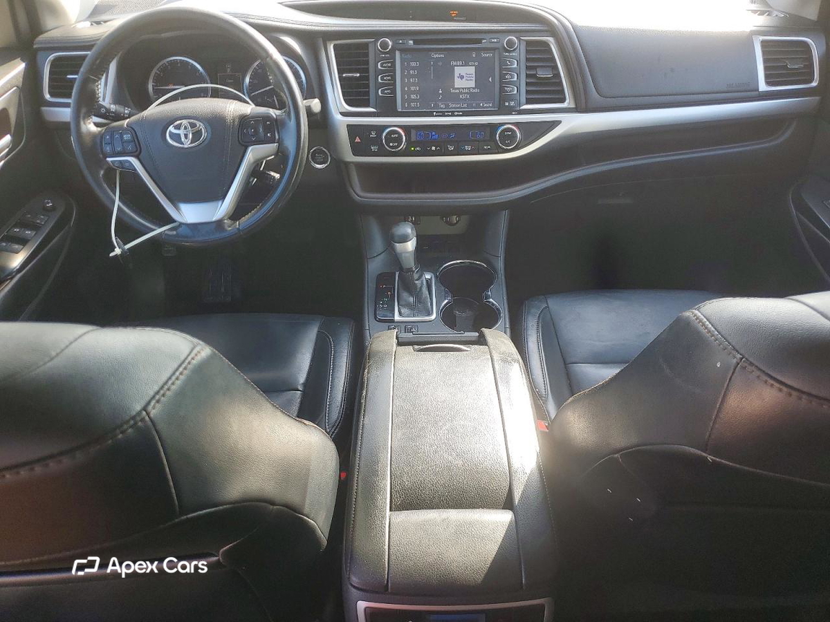 Toyota Highlander 2016