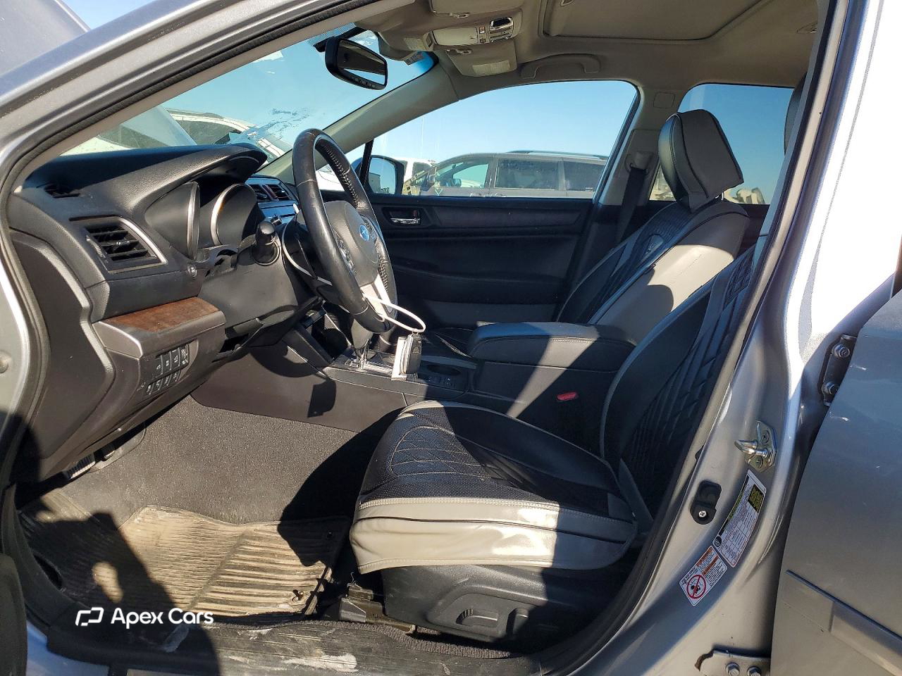 Subaru Outback 2016