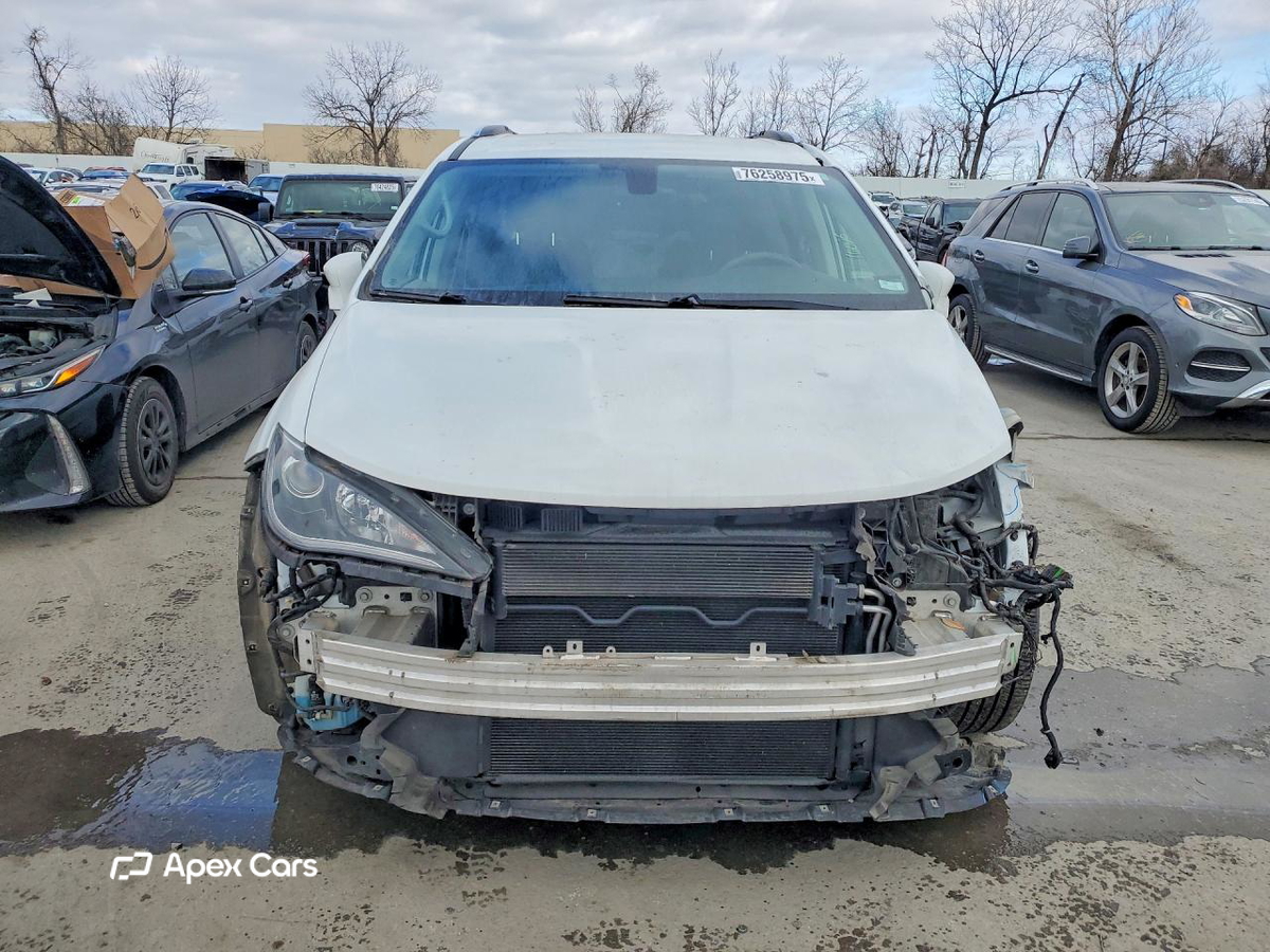 Chrysler Pacifica 2017