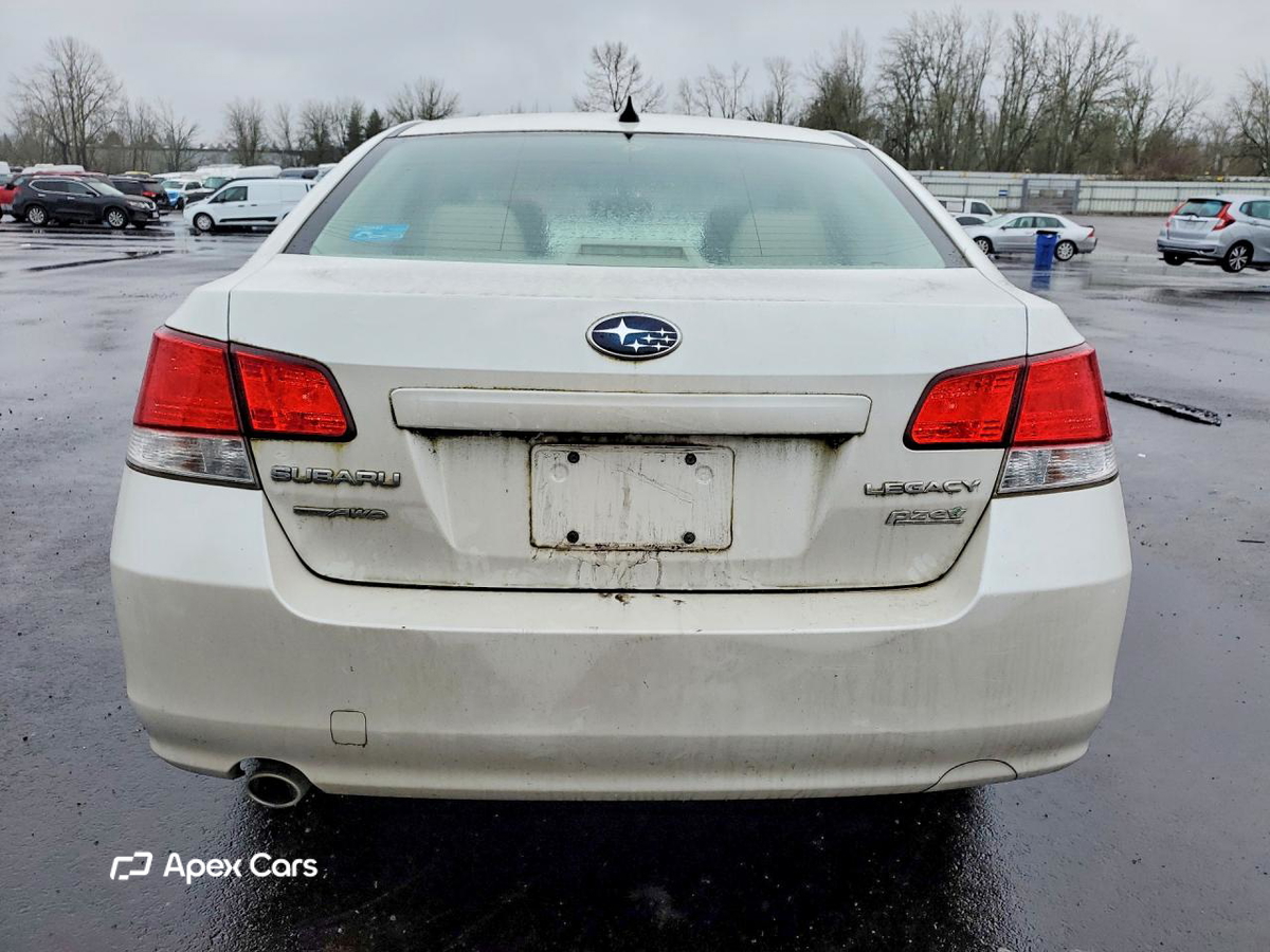 Subaru Legacy 2011