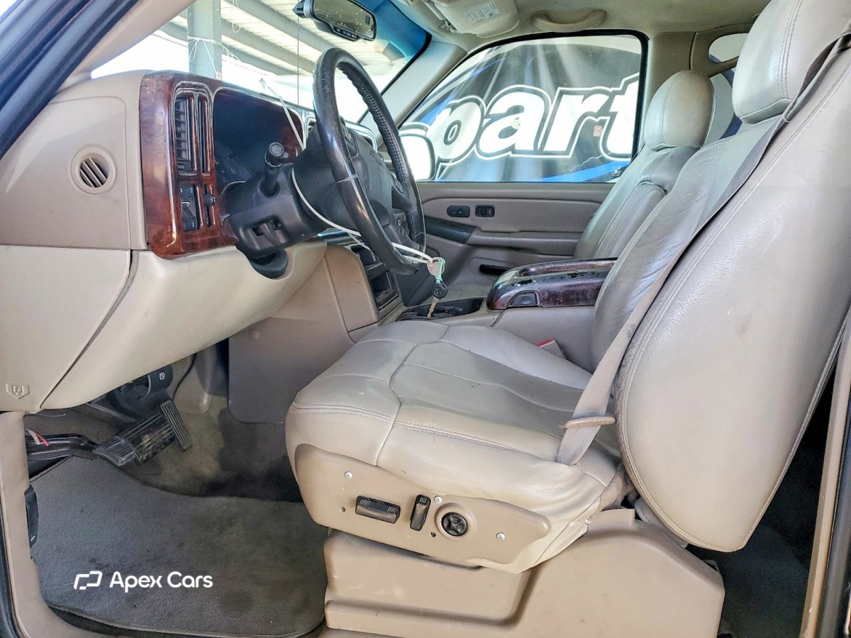 Chevrolet Tahoe 2004