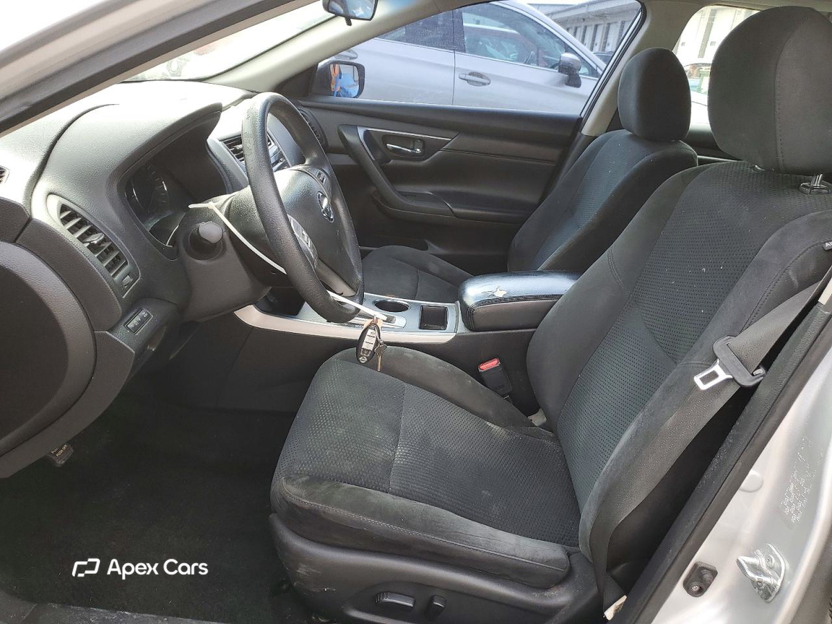 Nissan Altima 2015