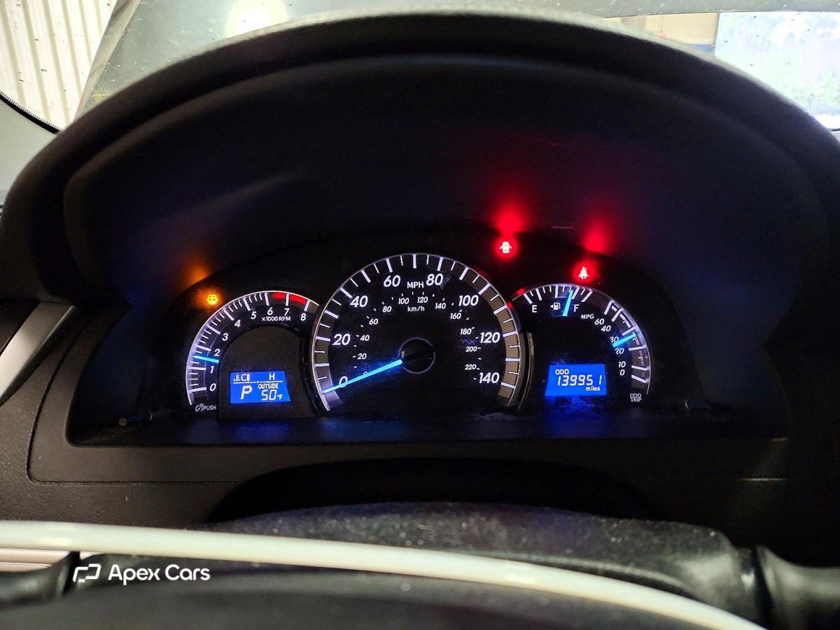 Toyota Camry 2012