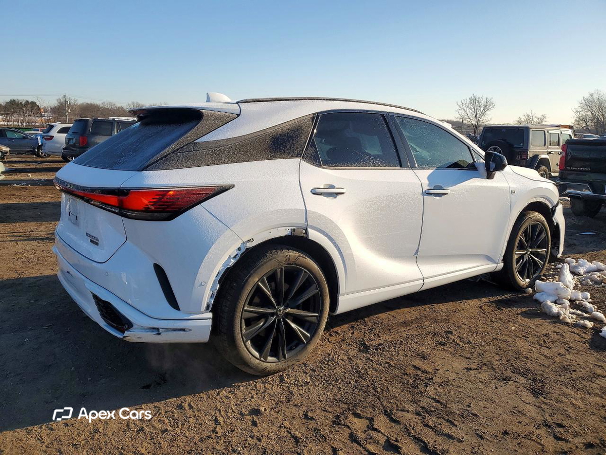 Lexus RX 2024