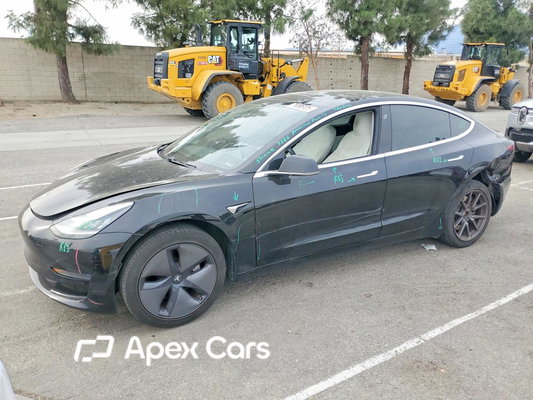 Tesla Model 3 2019 - Image 1 of 12