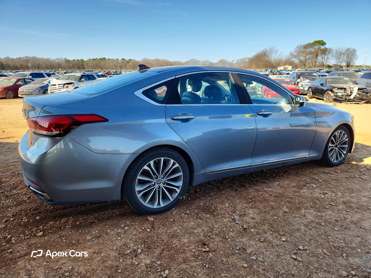 Hyundai Genesis 2015