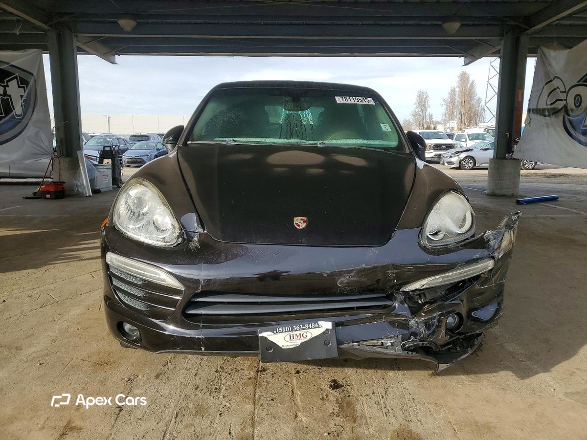 Porsche Cayenne 2012