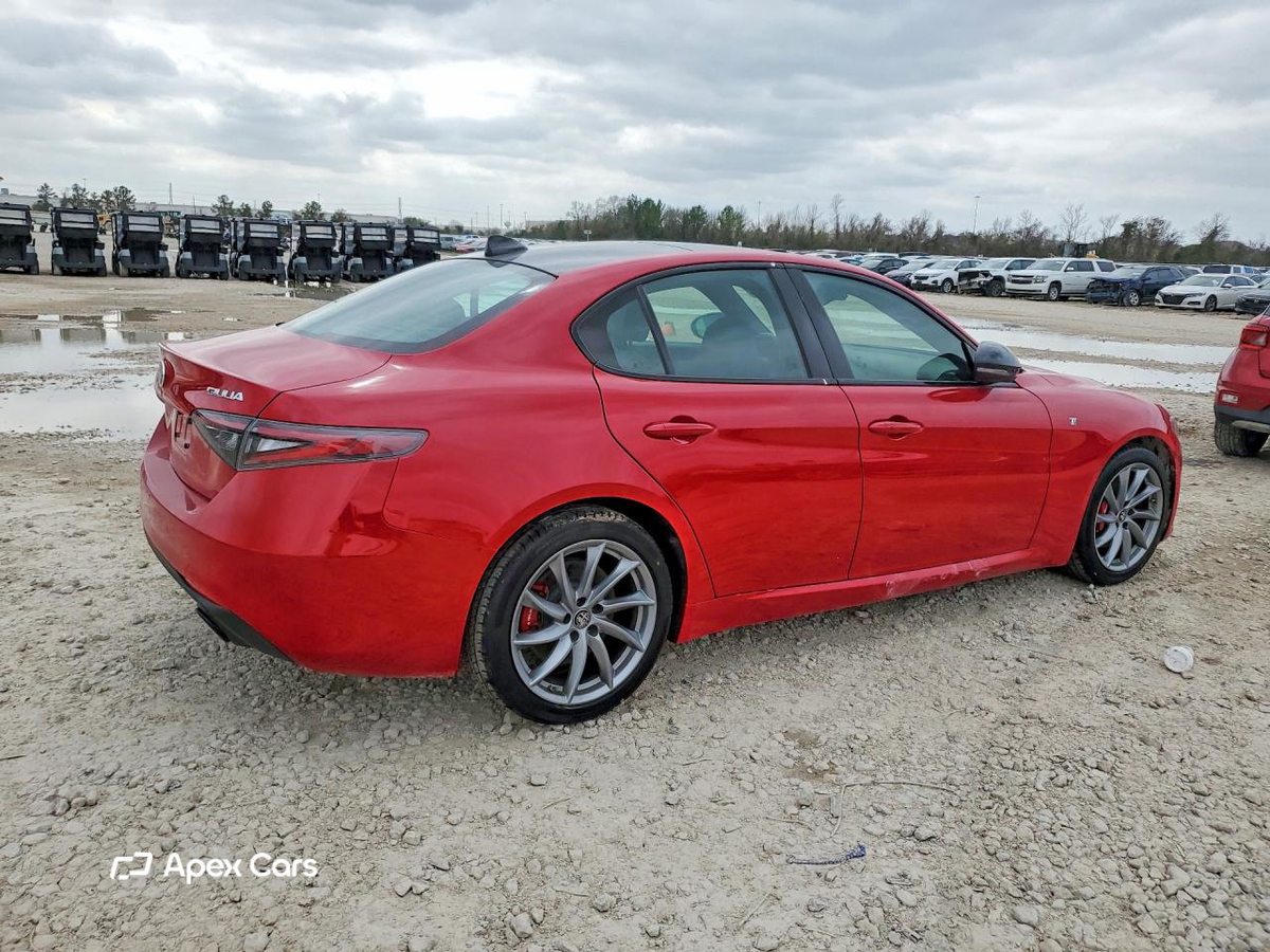 Alfa Romeo Giulia 2024