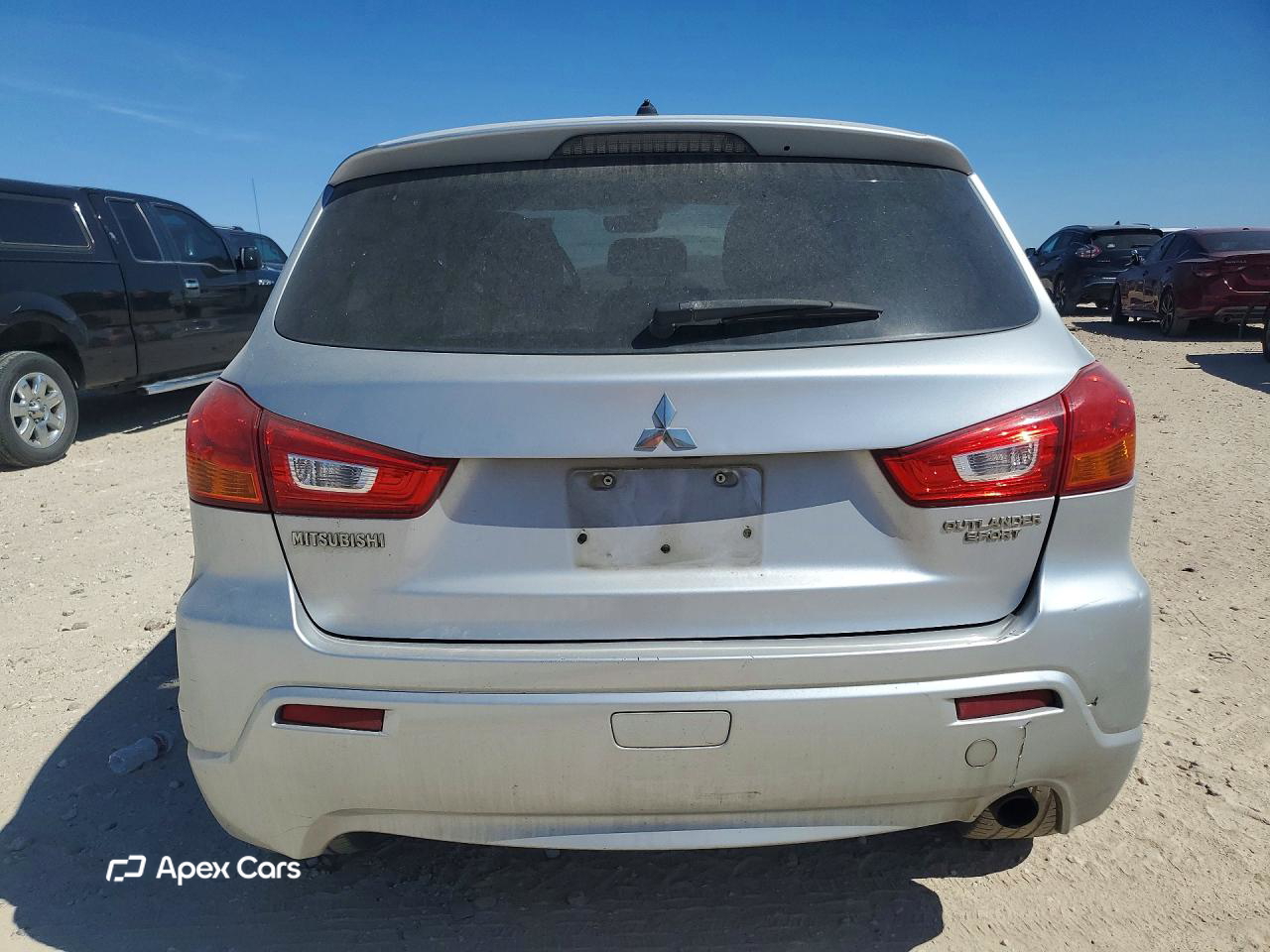 Mitsubishi Outlander 2011