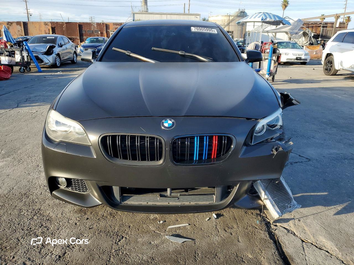 BMW Series 5 2012