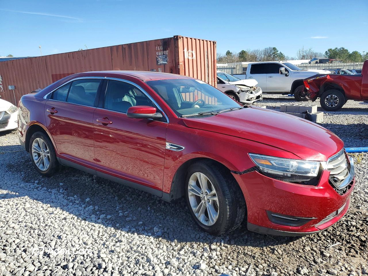 Ford Taurus 2016