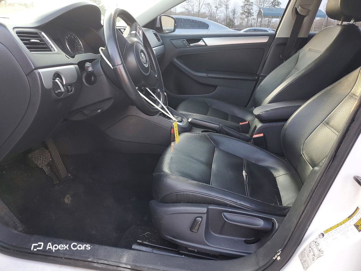 Volkswagen Jetta 2013