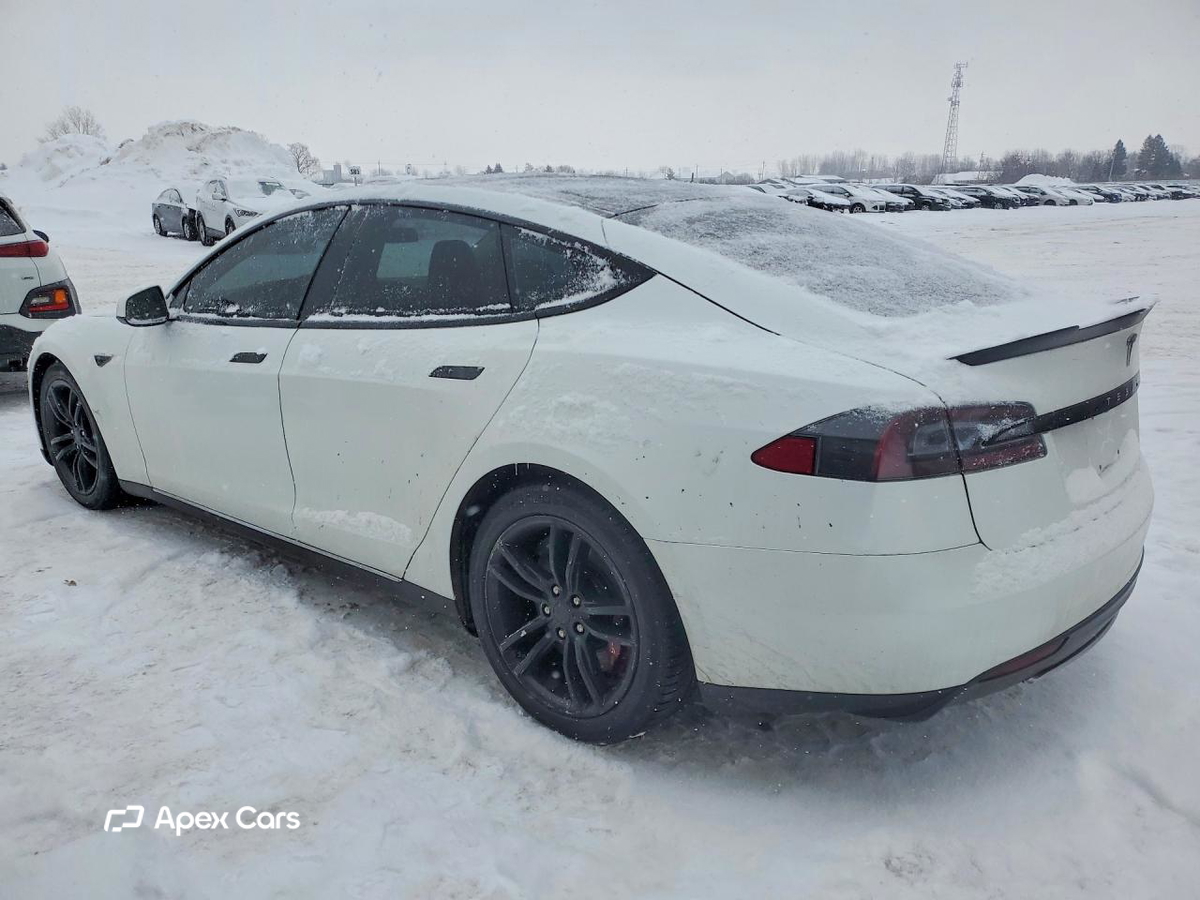 Tesla Model S 2014