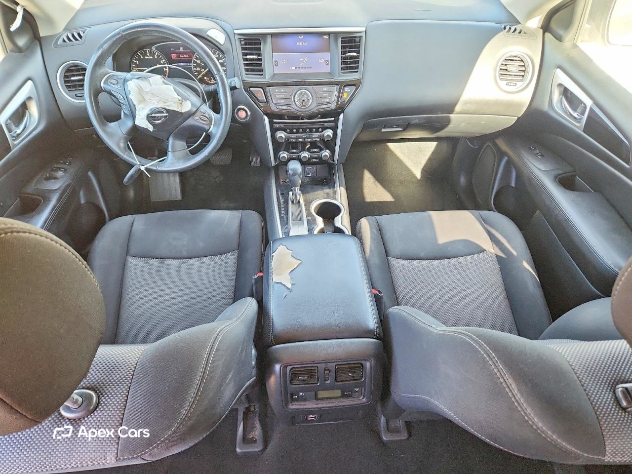 Nissan Pathfinder 2018