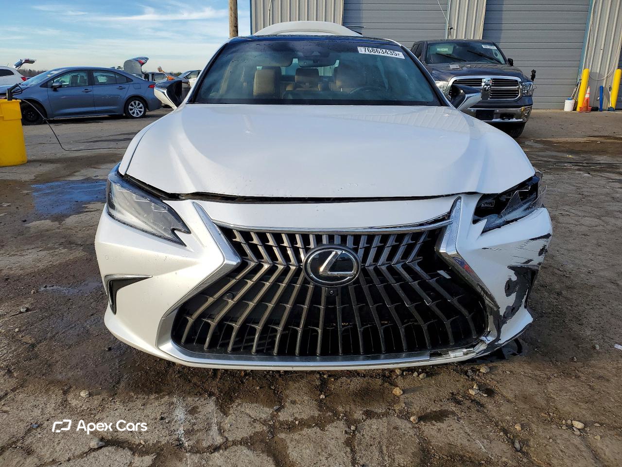 Lexus ES 2024