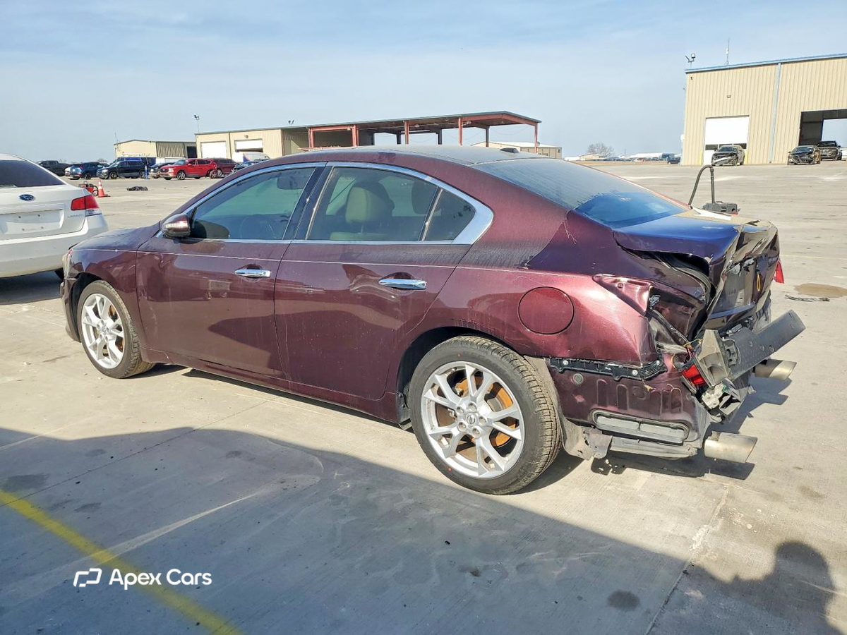 Nissan Maxima 2014