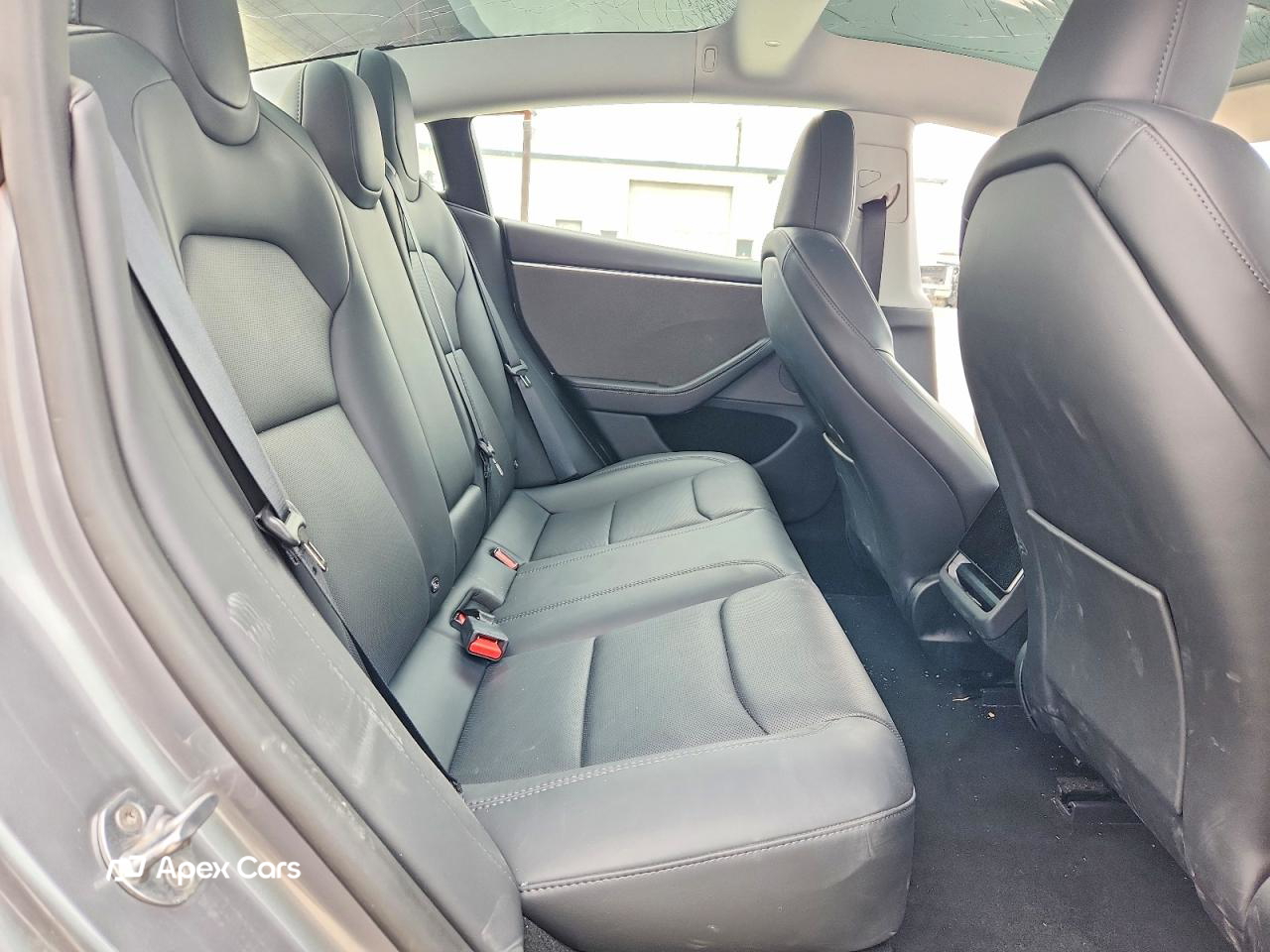 Tesla Model 3 2025