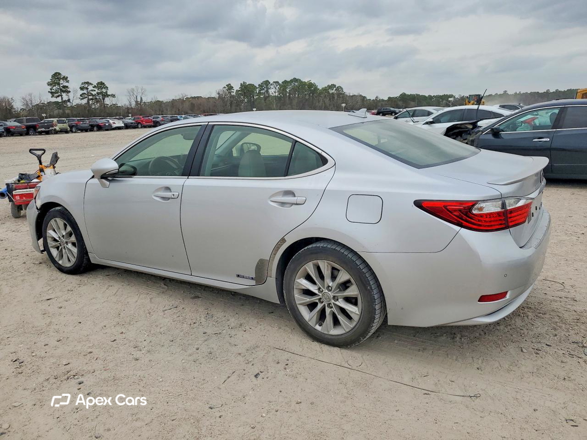 Lexus ES 2013
