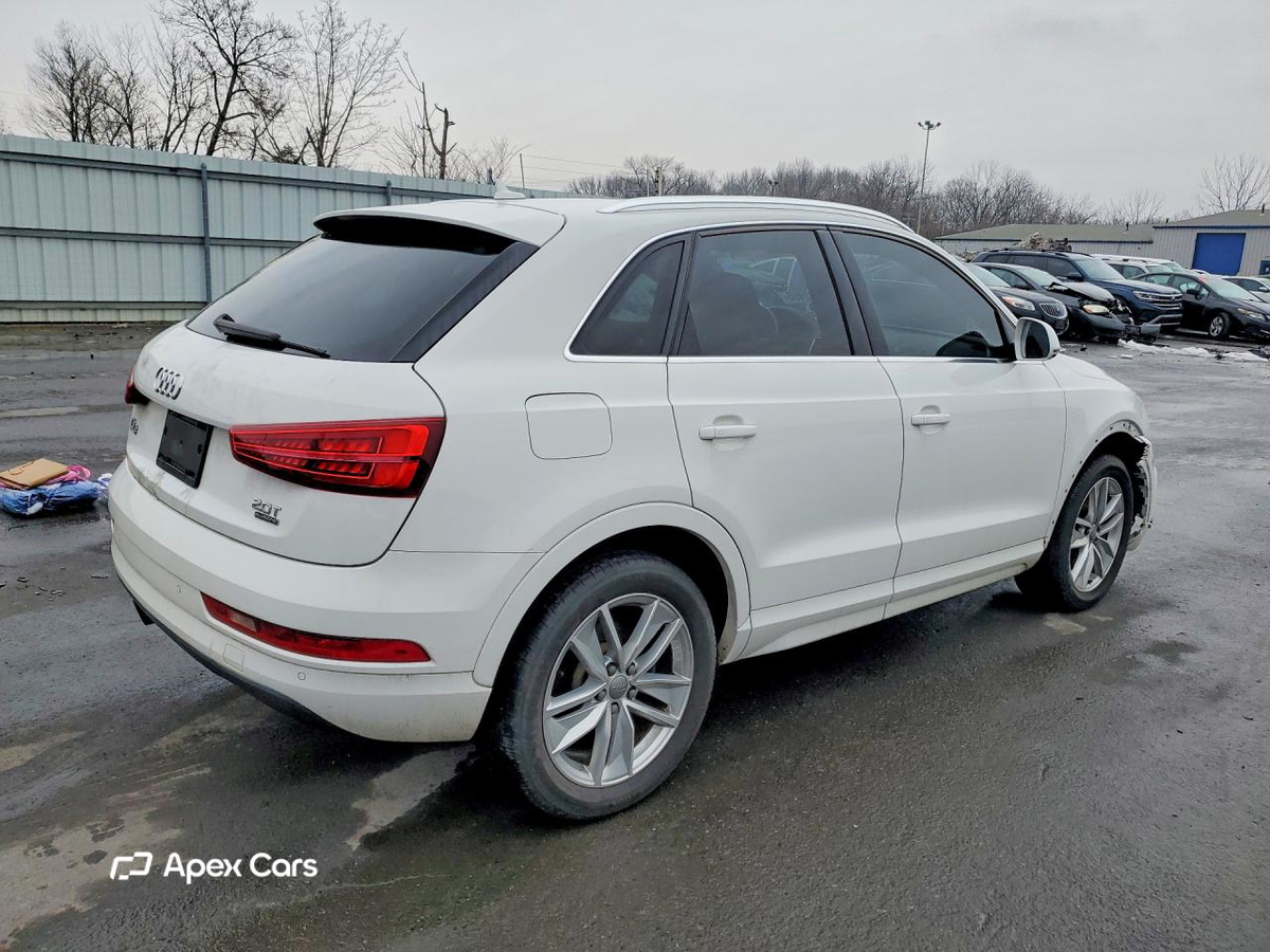 Audi Q3 2016