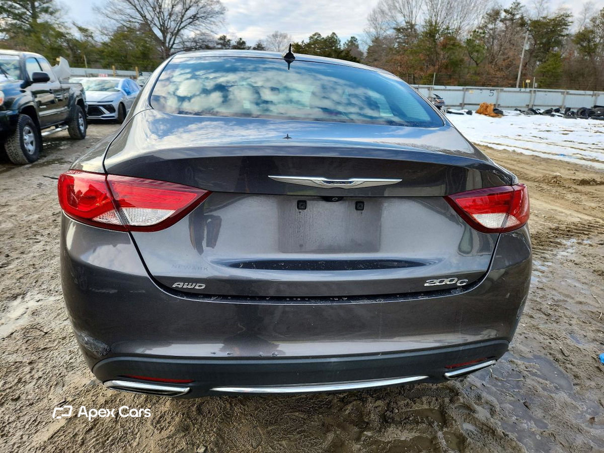 Chrysler 200 2015