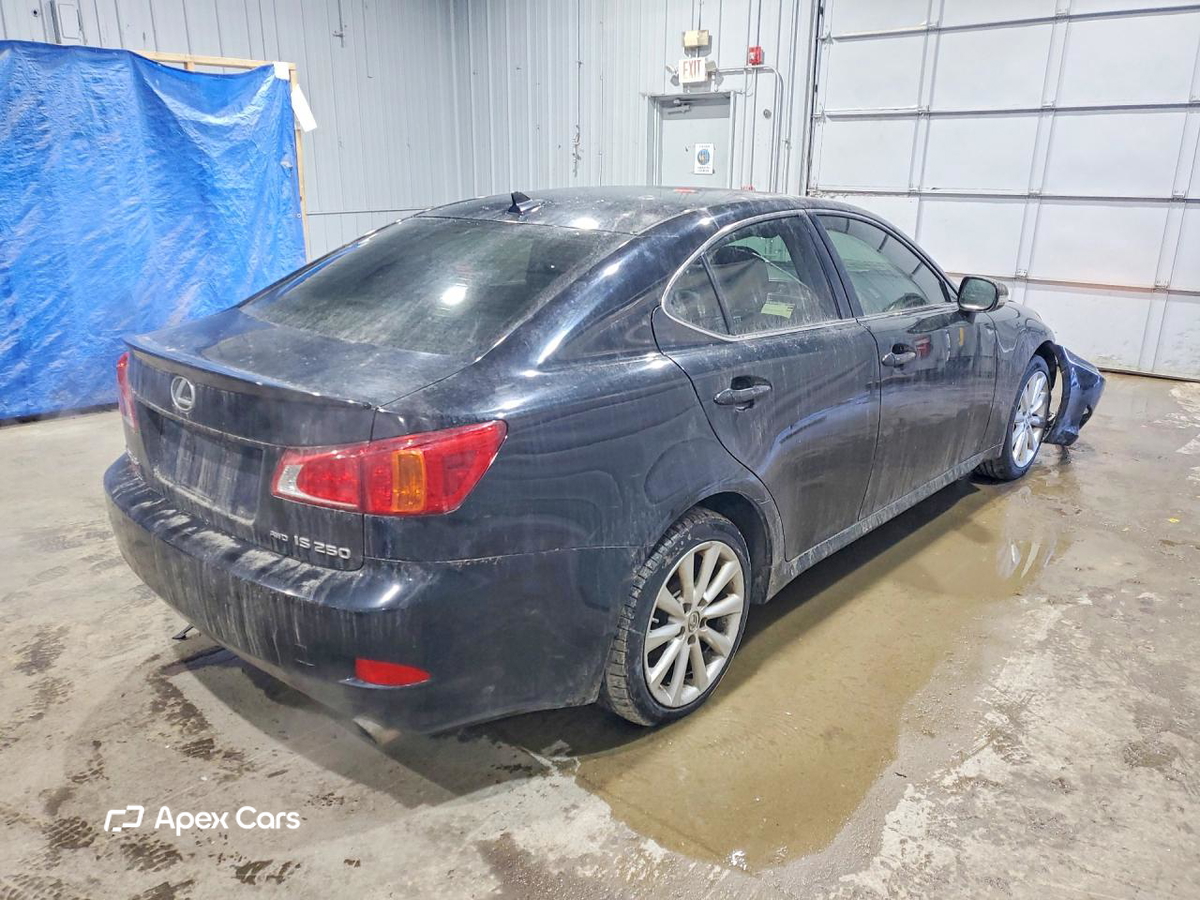 Lexus IS 2010